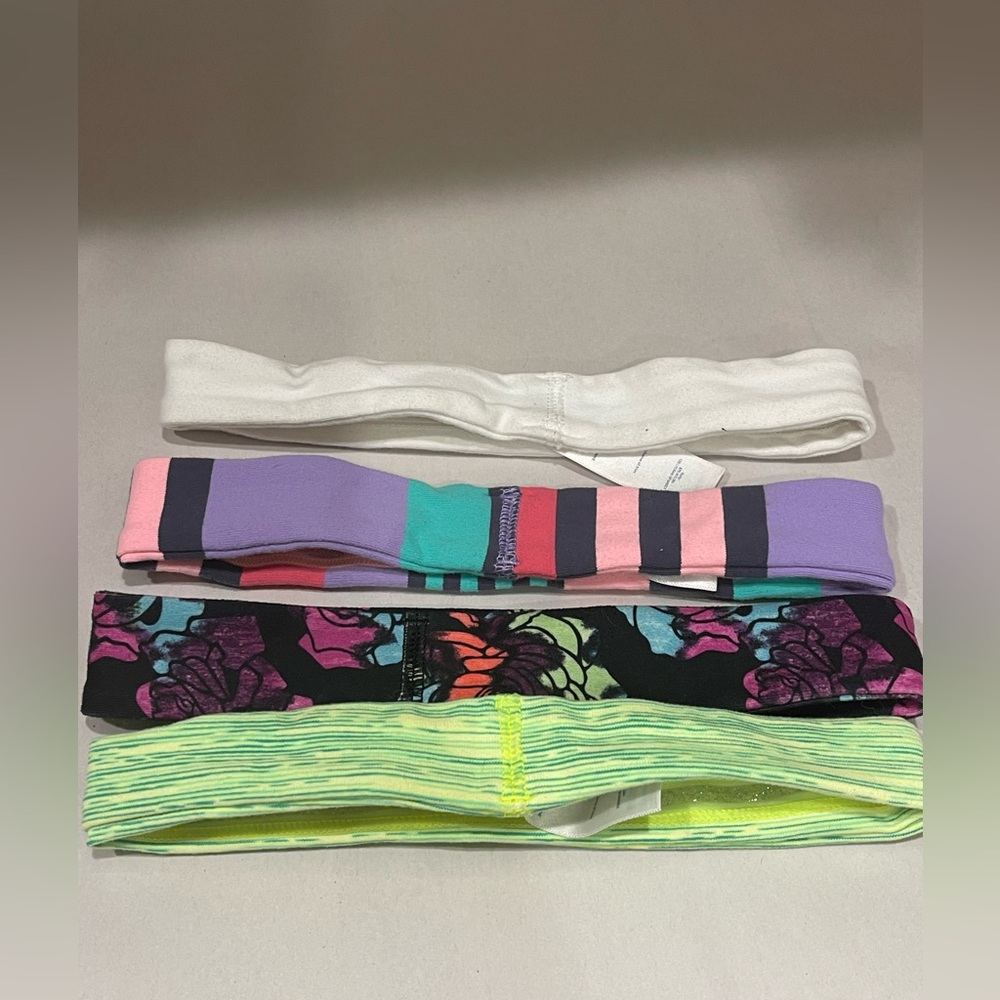 Ivivva headband Lot 4